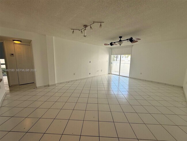 Photo - 7832 Collins Ave Unit 207