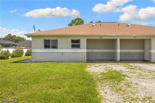 Photo - 909 Jaguar Blvd