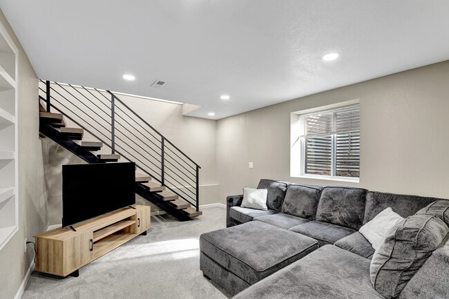 Photo - 1539 Fairfax St