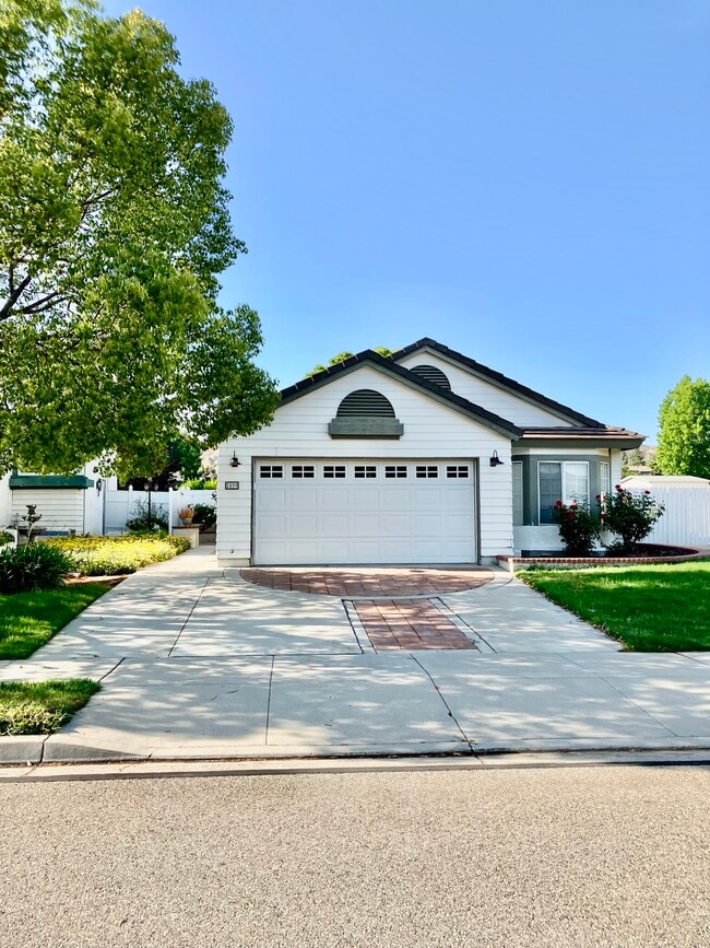 Photo - 2899 Thicket Pl House
