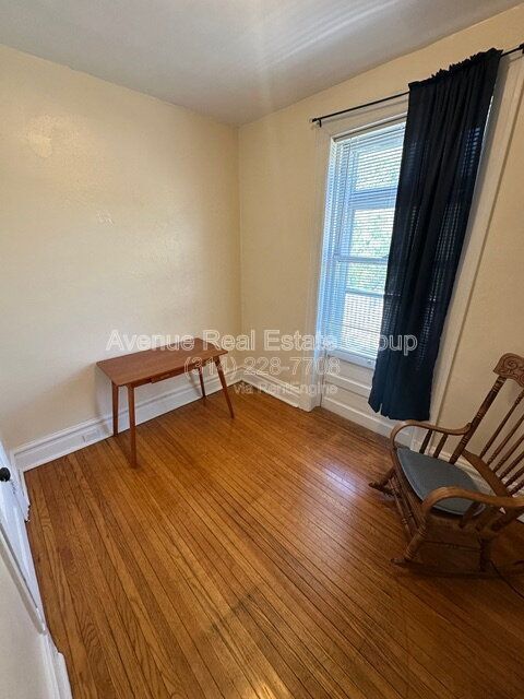 Photo - 3802 Flad Ave