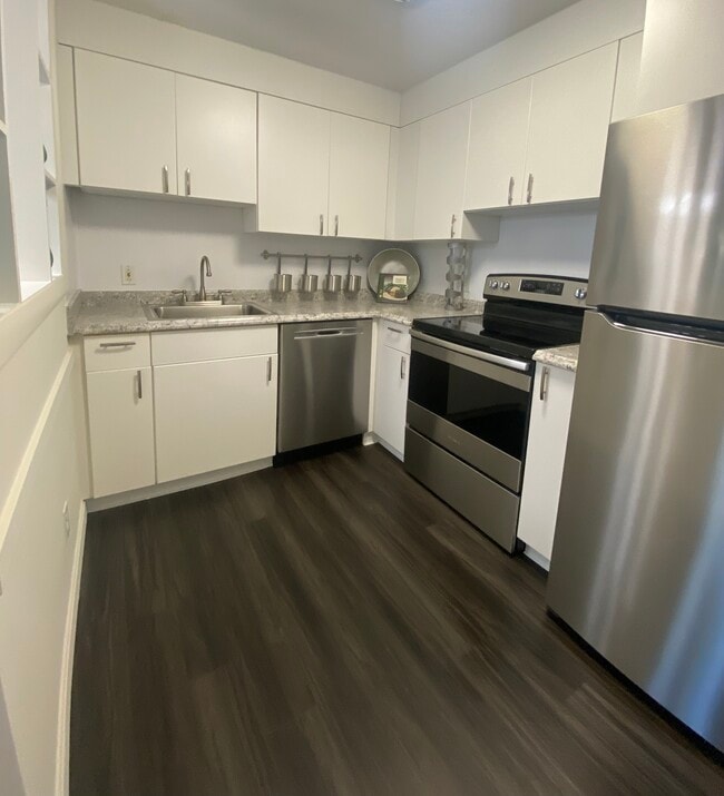 Sovereign & Saxony Apartments