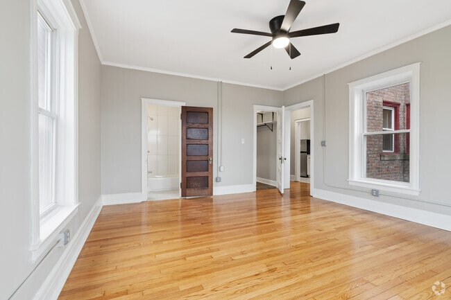 Studio 1BA - 450SF - Living/Dining/Bedroom - Millwood Apartments