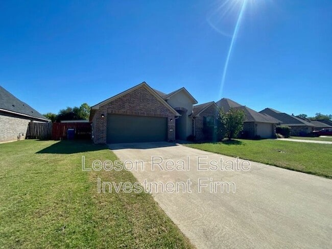 Photo - 2168 Sweet Bay Cir