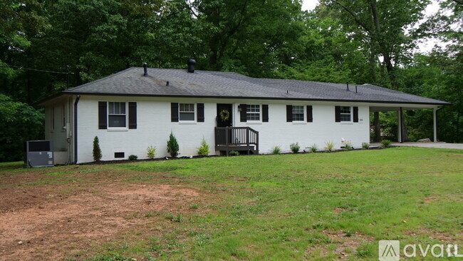 Building Photo - 6551 Roberta St Rental