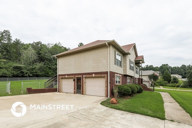 Photo - 725 Starlite Dr