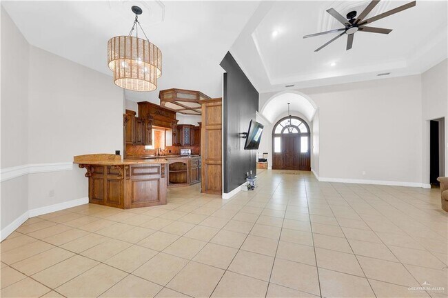 Photo - 32 S Cynthia St