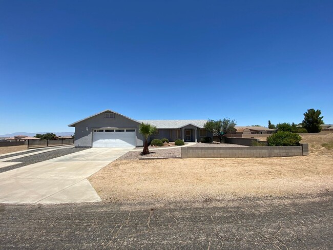 3 Bedroom 2 Bathroom in Valle Vista - 3 Bedroom 2 Bathroom in Valle Vista House