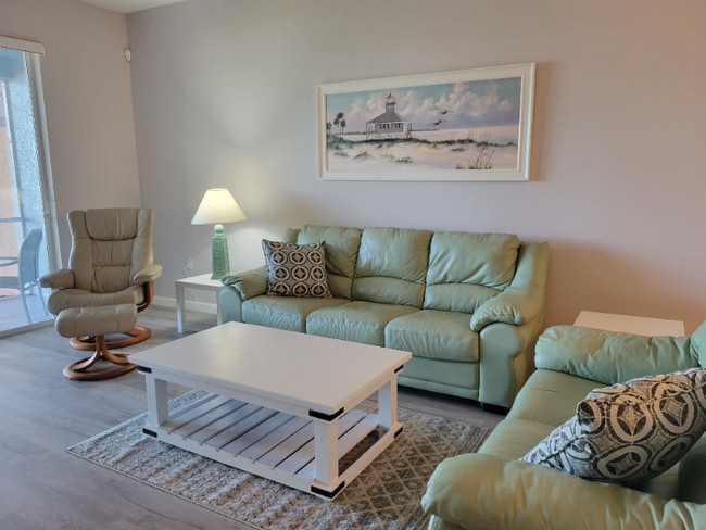 Photo - 14404 Manchester Dr