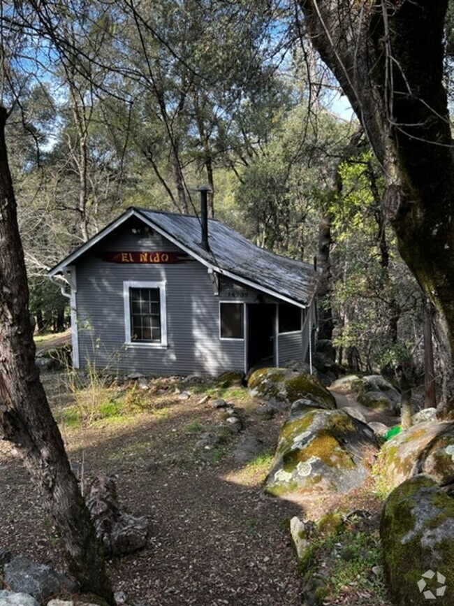 Building Photo - River Pines Cottage Rental