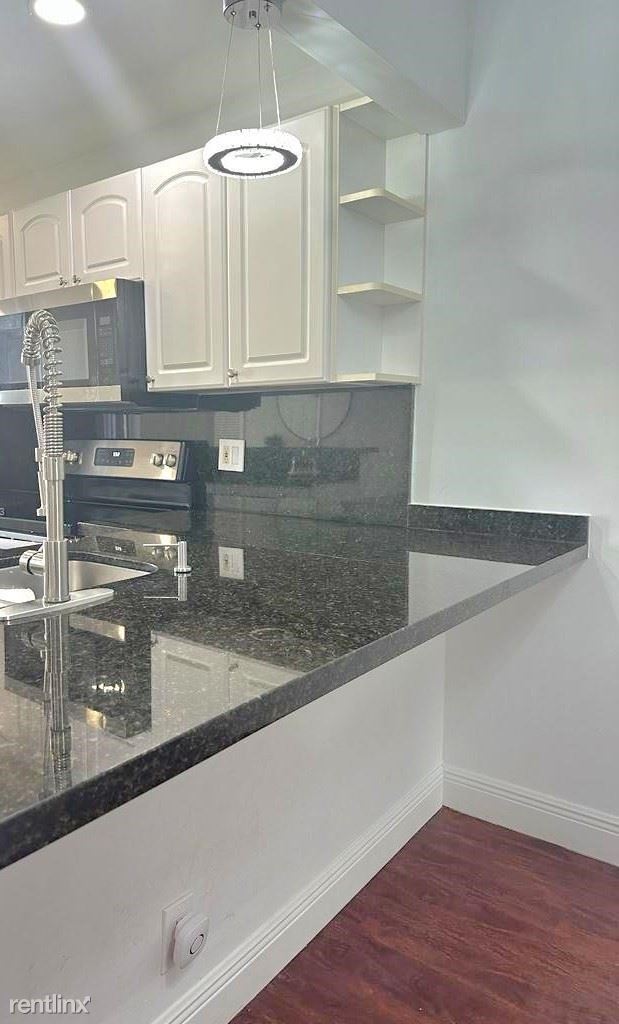 Photo - 2 br, 2 bath Condo - 16461 Blatt Blvd Apt 105 Unit Apt 105