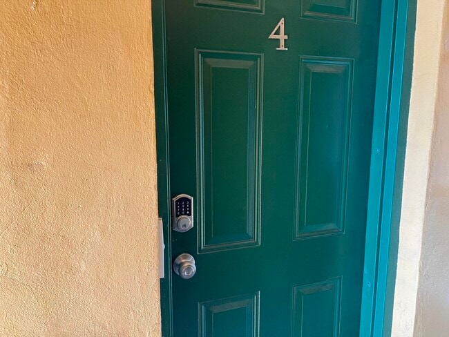 Photo - 441 NW 7th Terrace Unit 4