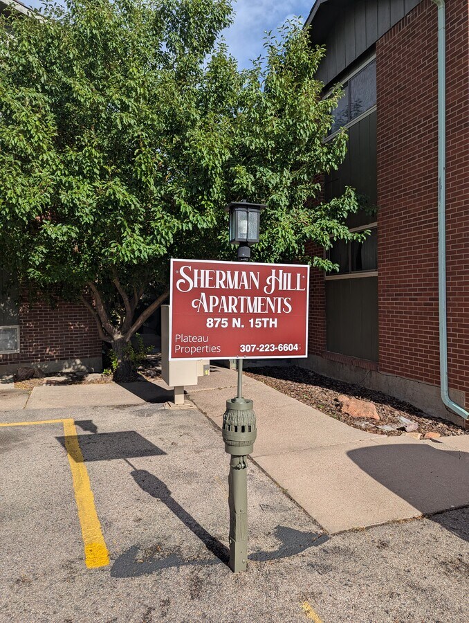 Photo - 875 N 15th St