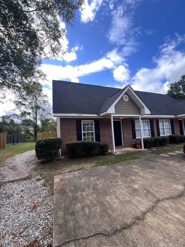 Building Photo - Taleeda 444-446 Unit 446