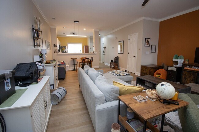 Photo - 2 bedroom/2.5 bathroom townhouse in Arsenal Hill