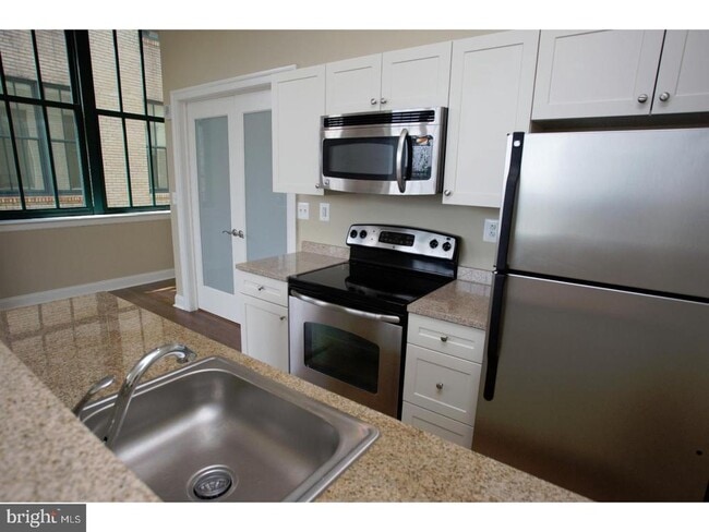 Photo - 312 Walnut St Unit 208