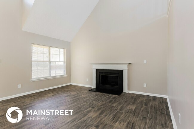 Photo - 6200 Martin Lake Rd