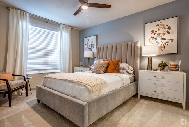 2BR, 2BA - 1,121 - B1B Floorplan