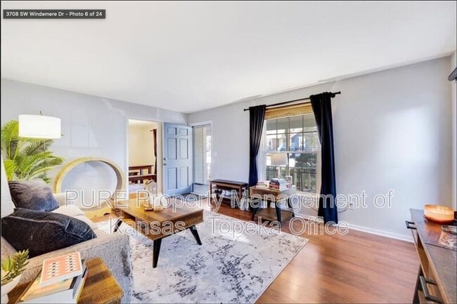 Photo - 3708 SW Windemere Dr