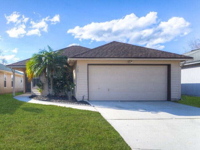 Photo - 1723 Ashwood Cir House