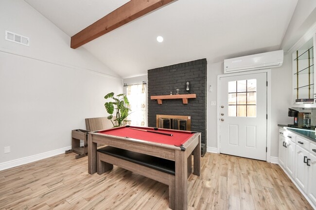 Photo - 15715 Creekhaven Dr