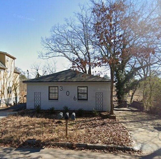 Building Photo - 306 Henry Aaron Ave SW Unit 2 Rental