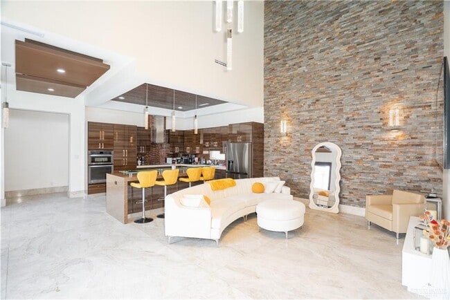 Photo - 43 Cassandra St