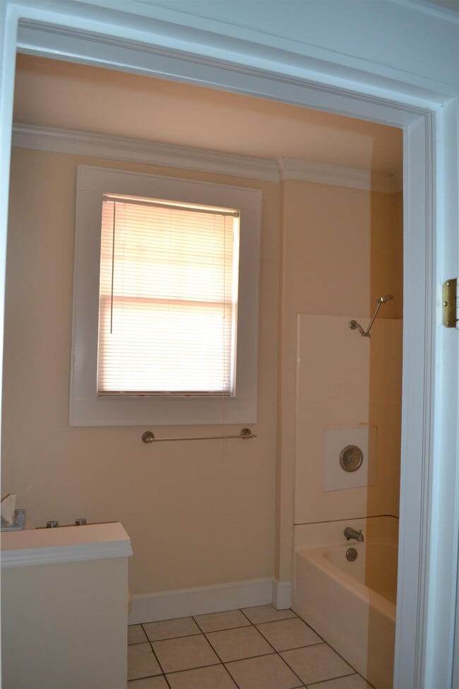 Photo - 149 S Bull St