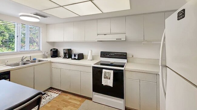 Photo - Saybrook Seasonal Condo for Rent