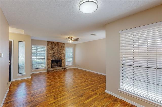 Photo - 1912 N Irving Heights Dr