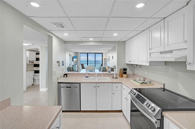 Photo - 4200 N Hwy A1A Unit 1112