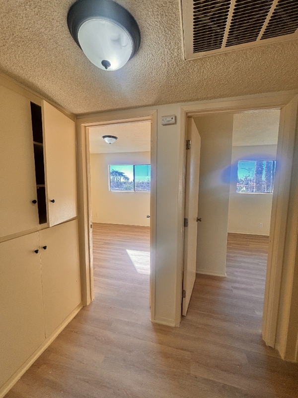 Photo - 1001 E Stearns Ave Unidad 36