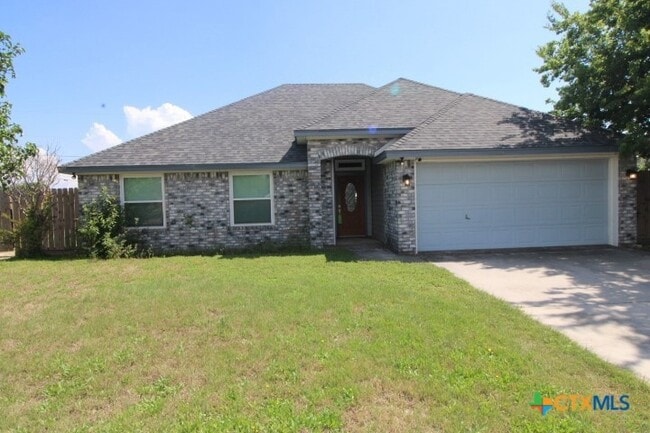 Building Photo - 2702 Cactus Dr