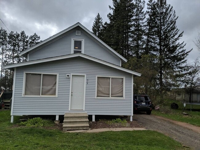 3 Bed 1 Bath Single Family Home in Antigo - 3 Bed 1 Bath Single Family Home in Antigo