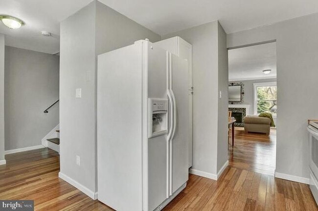 Photo - 94 Blueridge Ct