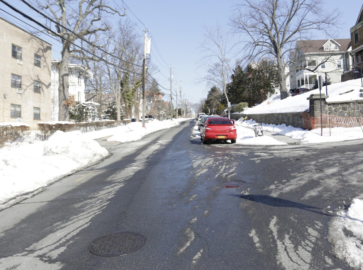 Photo - 227 Palisade Ave