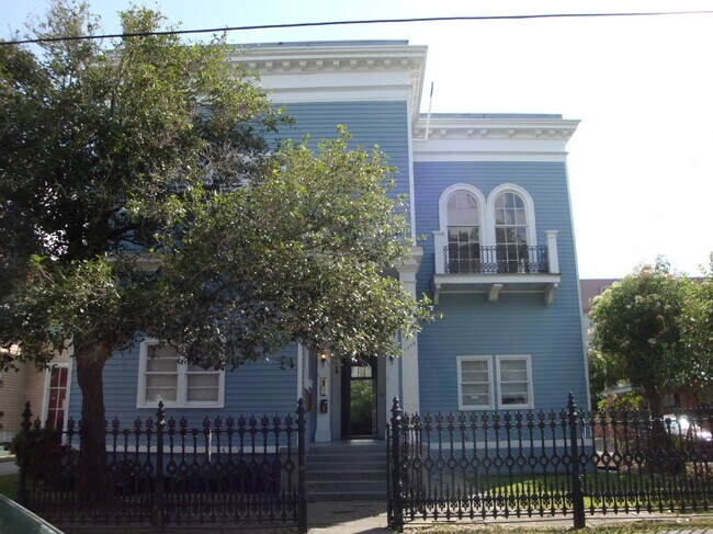 Photo - 1436 Josephine St Unidad 8