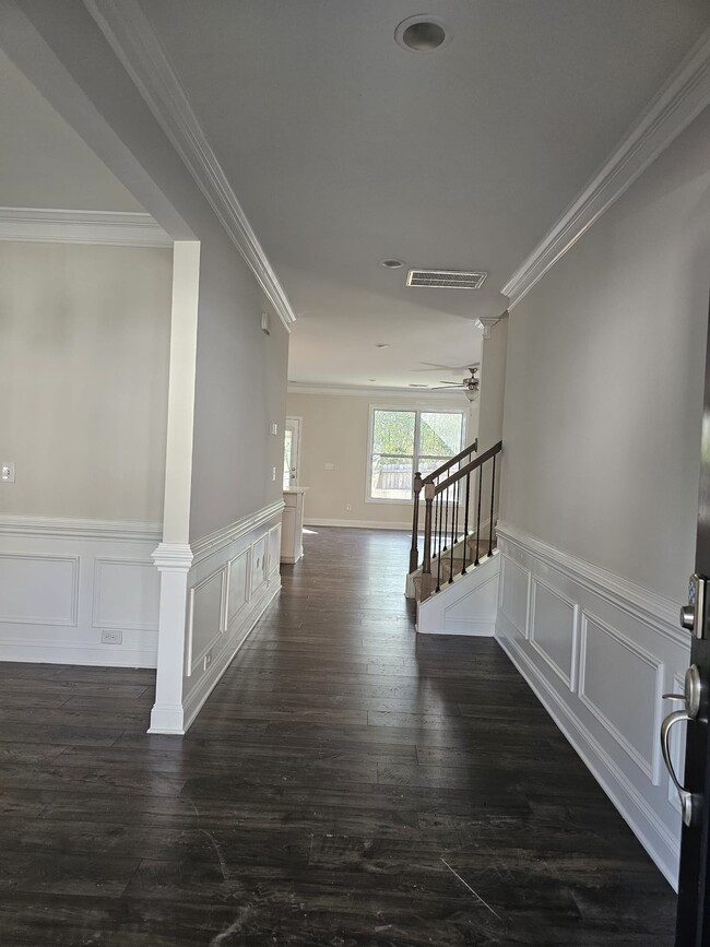 Photo - 174 Pelham Glen Wy.