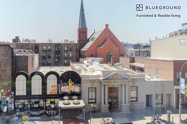 Photo - 131 Greenpoint Ave Unidad FL4-ID1896