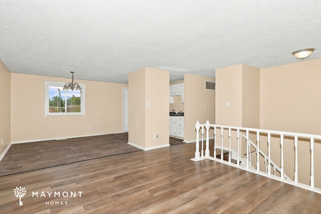9423 Big Ben Cir