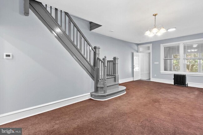 Photo - 950 E Russell St