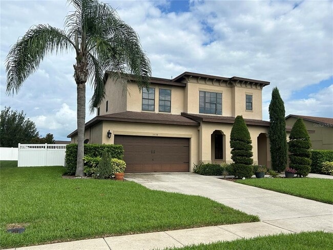 3538 Foxchase Dr