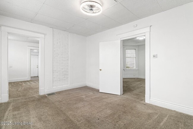 Photo - 2604 Hale Ave