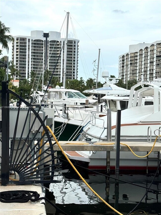 Photo - 3553 Magellan Cir Unit 318-1