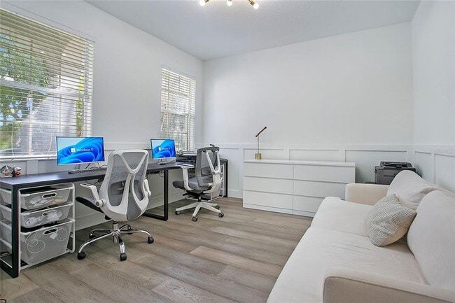 Photo - 15049 Spinnaker Cove Ln