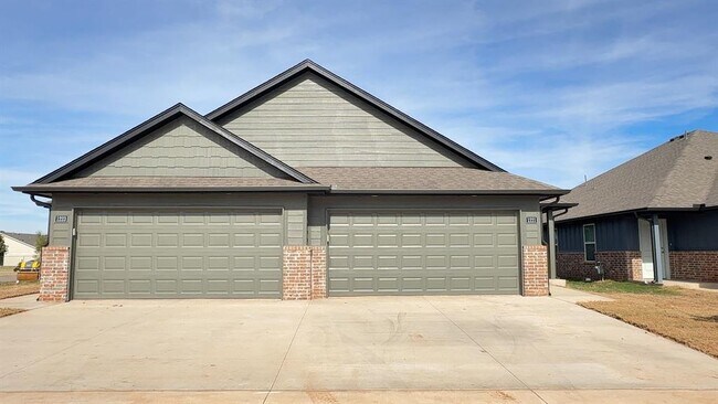 Photo - 1221 NW 113th St