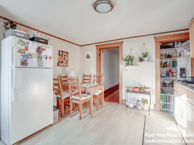 Photo - 60 Powder House Blvd Unidad 3