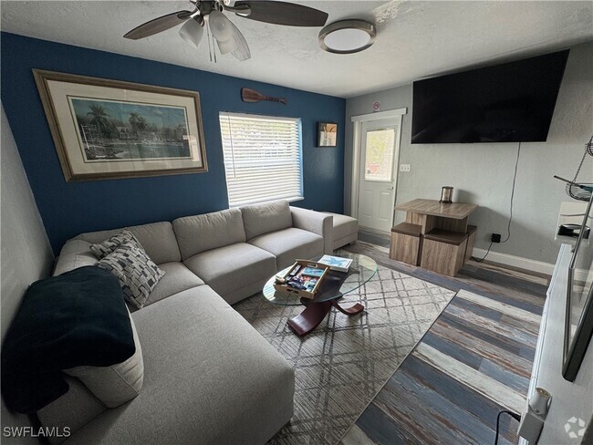 Building Photo - 2058 Bayside Pkwy Rental