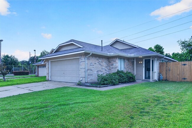 Photo - 3922 Pintan Ln