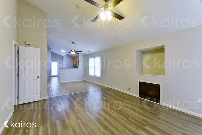 Photo - 7101 Reynolds Crossing Dr